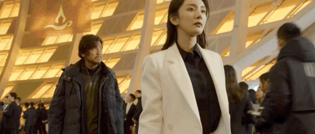 赵丽颖|美人计｜悬疑剧里的赵丽颖，跟之前不一样了