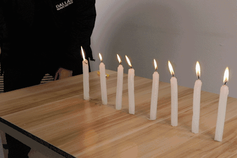 生日蜡烛动图吹灭图片