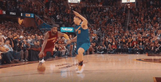 过人总被断球?欧文一细节动作避免被断,风骚控球必备技能之一