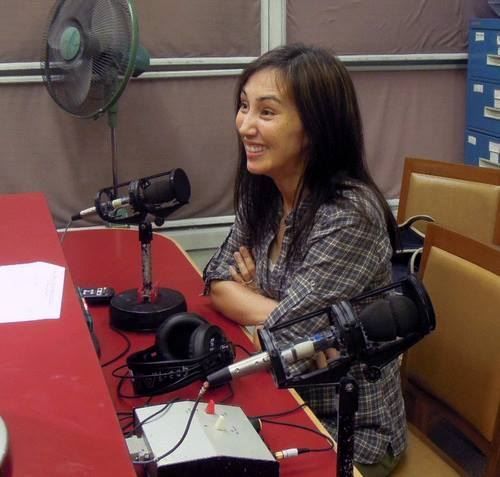 曾经是火红港片开心鬼系列的班底柏安妮,在八零年代因为混血样貌堪称