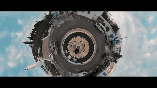 快慢相间行走间,轻松创作星移大片隐形自拍杆给大片带来奇妙的镜头