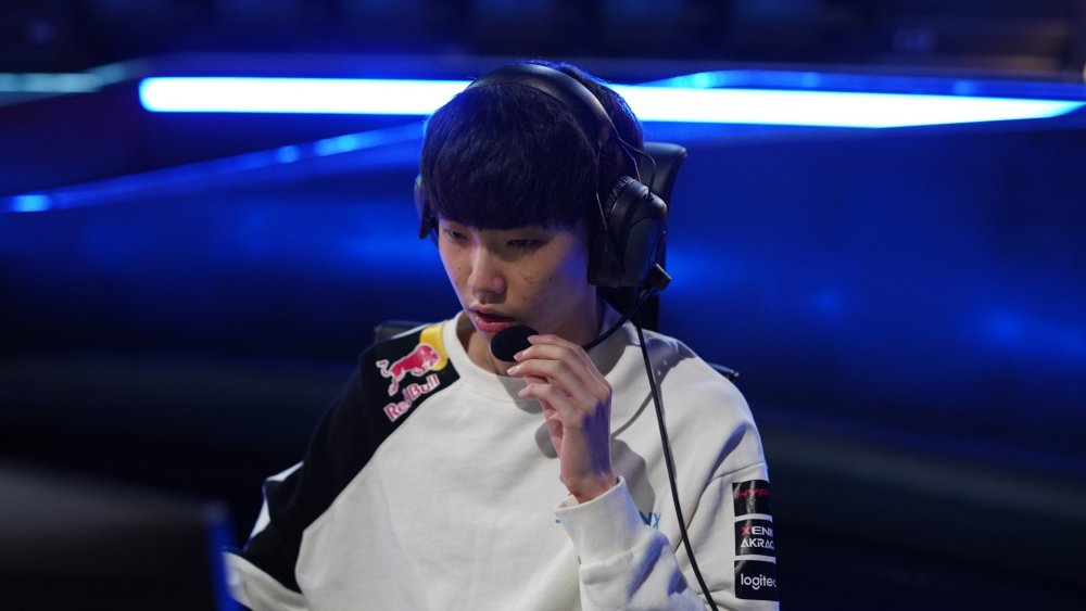 chovy赛后采访:给自己100分,想学习theshy的打法