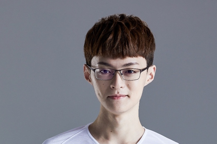 blg中单fofo丑闻曝出,俱乐部处罚太轻惹争议!ig无辜躺枪!