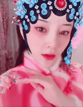 李小璐录视频娇媚喊话：我的公子在何方，想恋爱了？（组图） - 4