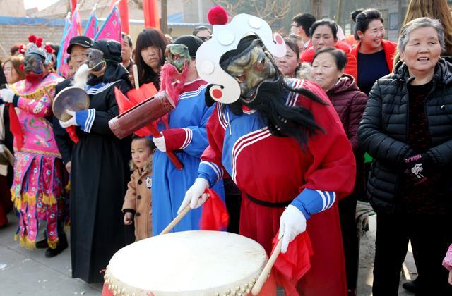襄汾:神秘的傩舞 赵雄花腔鼓