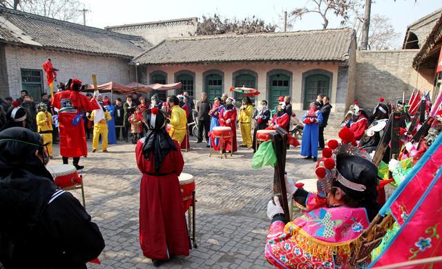 襄汾:神秘的傩舞 赵雄花腔鼓