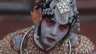 当年骂母亲的话,被程蝶衣"还"在菊仙身上.