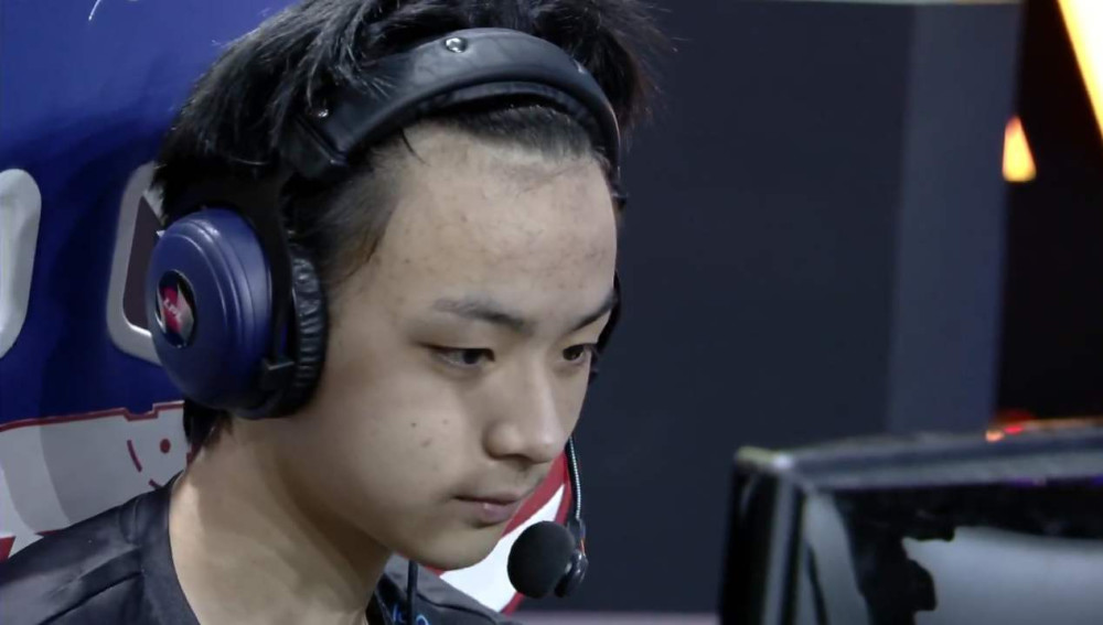 able成韩服前20唯一的中国电竞选手,rng小虎掉至第23