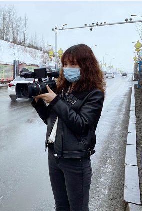 奏响战胜疫情最强音——致最美女记者