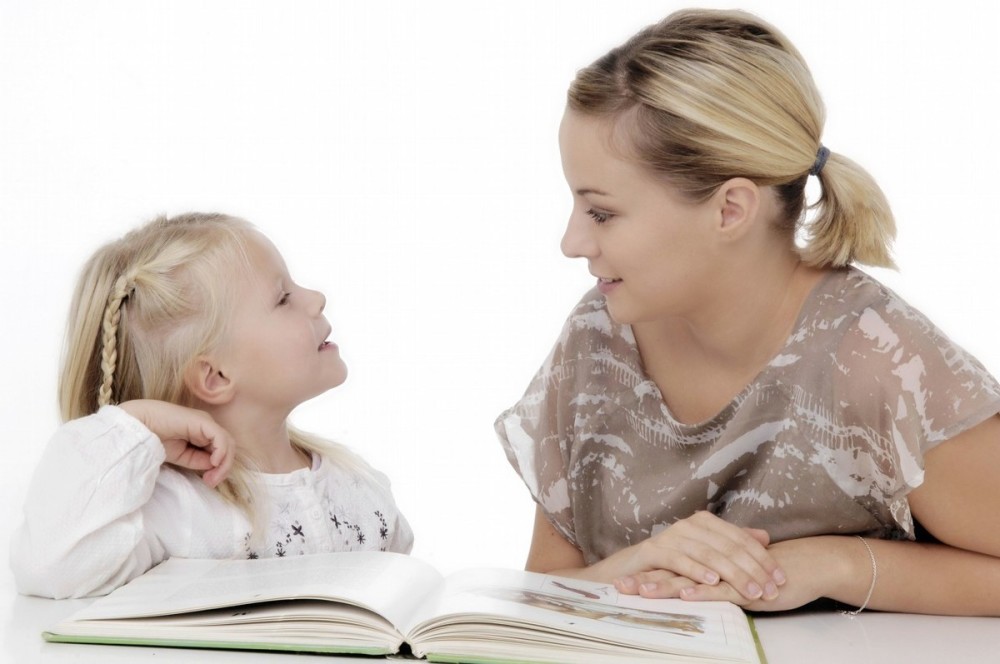 "宅"在家,如何正确的教宝宝学说话,用对方法很关键!