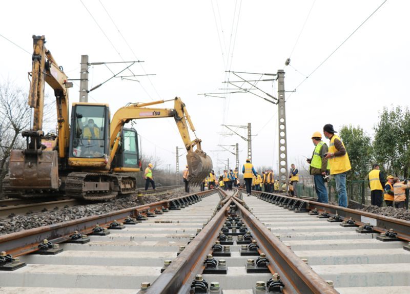 有关水蚌线外迁的进展!
