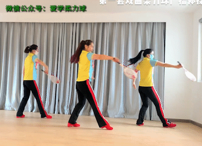 第一套戏曲柔力球广播体操