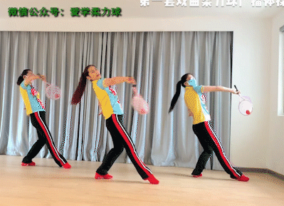 第一套戏曲柔力球广播体操