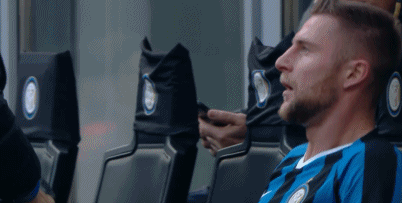 卢卡库曝光惊人一幕:12月的假期后国米有23人咳嗽发烧,这不是开玩笑!