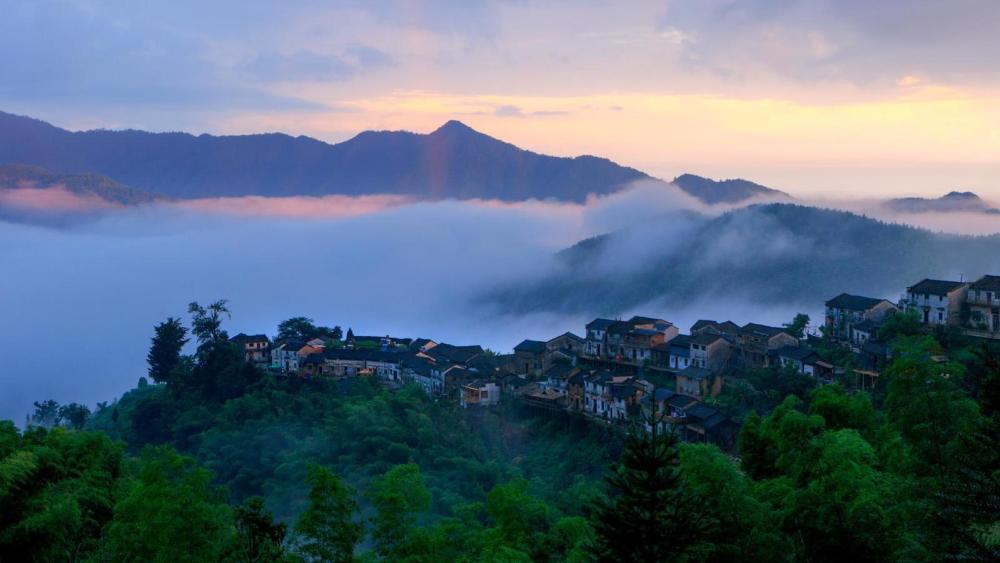 安徽休宁"最低调"的古村,被誉为"云端飞村",知道的人却不多