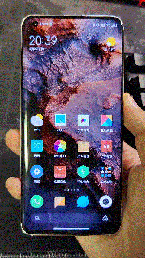 小米发布miui 12时,顺便发布了一款手机
