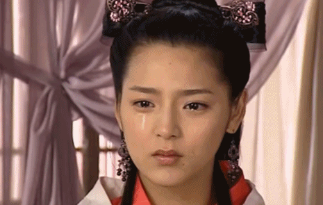 《凤求凰》在里面饰演卓文君,和焦恩俊演的是情侣,但是因为《宝莲灯》