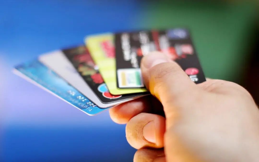 汇丰香港卓越理财卡刷卡消费_农村信用社卡可以刷卡消费吗_etc信用卡上高速算刷卡消费吗