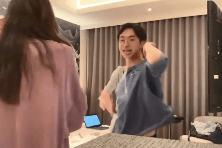 伊能静|伊能静儿子哈利恋爱了？用心示爱并高调表白异性：就爱你凸凸的颧骨