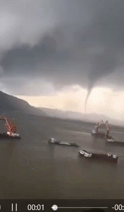 广东这里惊现"龙吸水"!_腾讯新闻