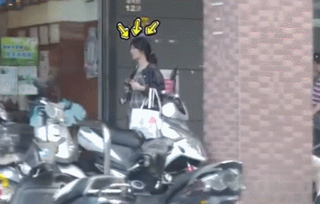 向佐人设崩塌！为孩子孕育的品牌被举报抄袭，对比几乎是照着画的（组图） - 2