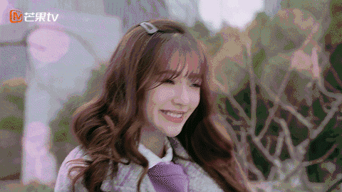 片酬|周冬雨片酬1个亿，林允都有4000万？不红的他自费20万才能演！