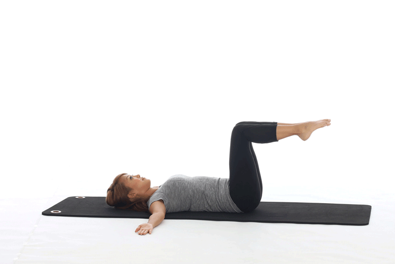 动图7式普拉提动作可轻松缓解烦人的腰背疼痛