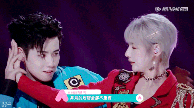 火箭少女101|每个光芒万丈的成团夜，背后其实都是虐粉现场！