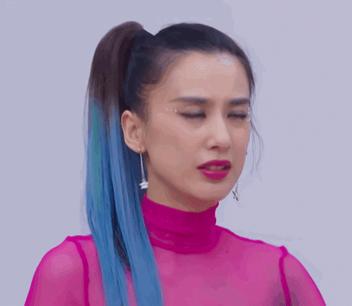 黄圣依|豪门少奶奶太拼！黄圣依练舞过度手扎银针，身体吃不消疑似累病