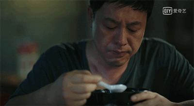 张颂文|他44岁，演技封神，却依然买不起房