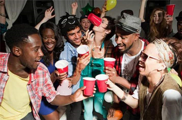 派对文化,美国,新冠派对,大学生,社会