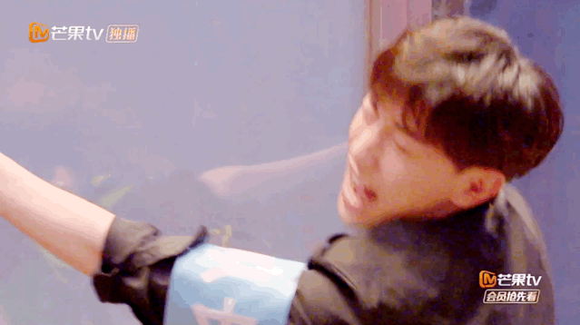 颜值|演技颜值在线，没想到他综艺感还这么强？