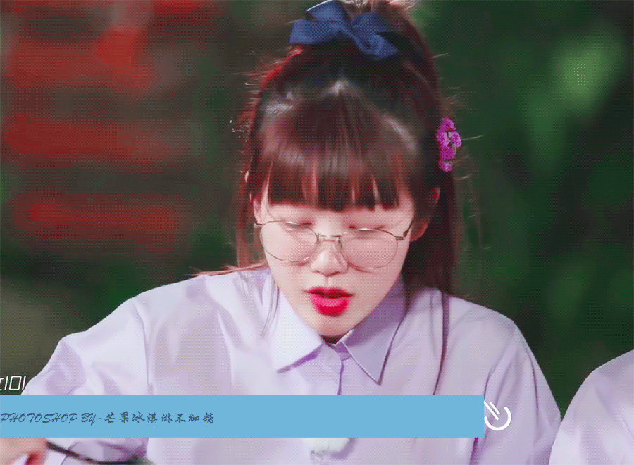 徐梦洁意识到自己腿粗后,穿短裤还加一层"黑纱",谁知效果神了