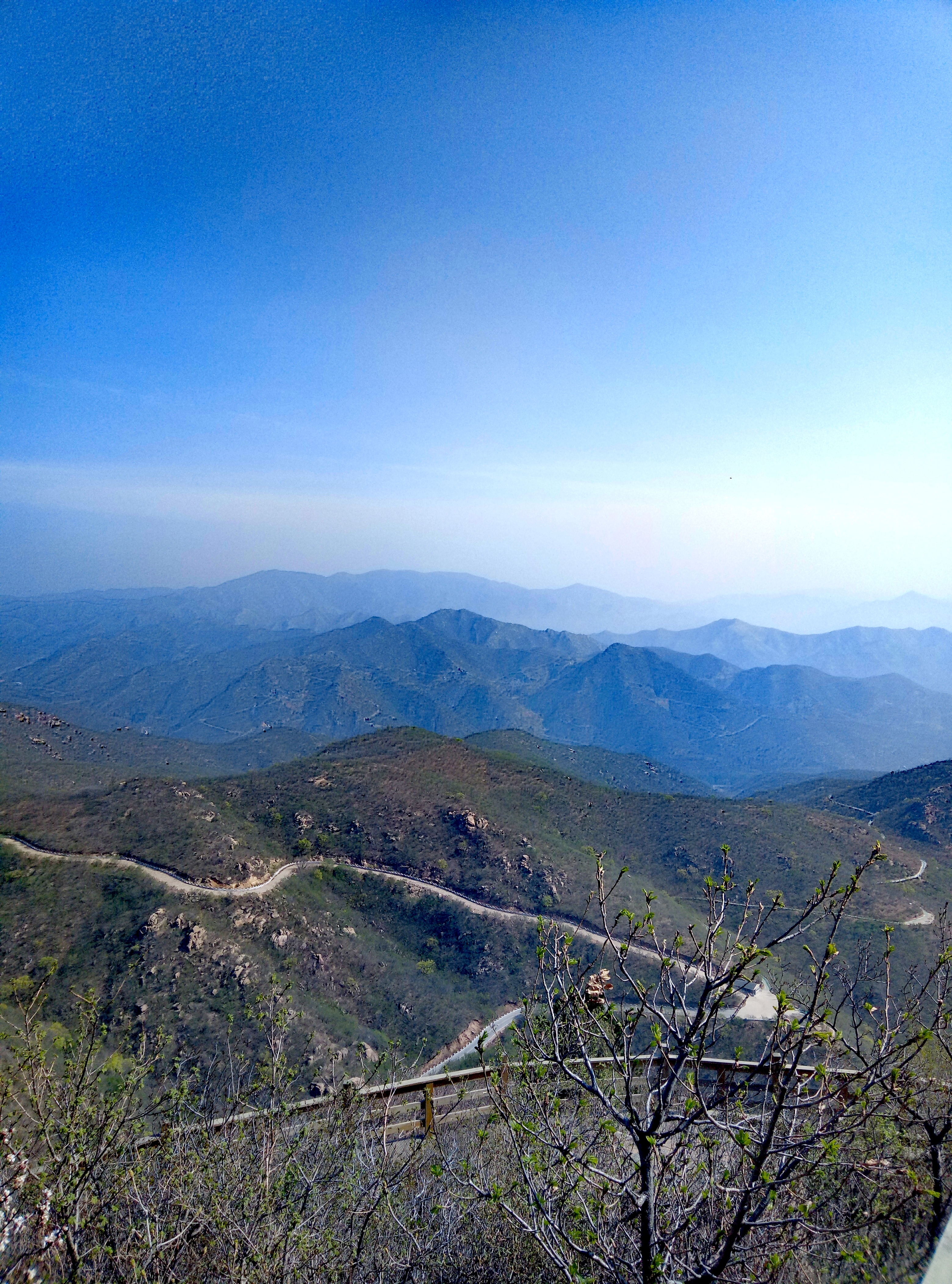 天海山藍一線天——遼寧北票大黑山