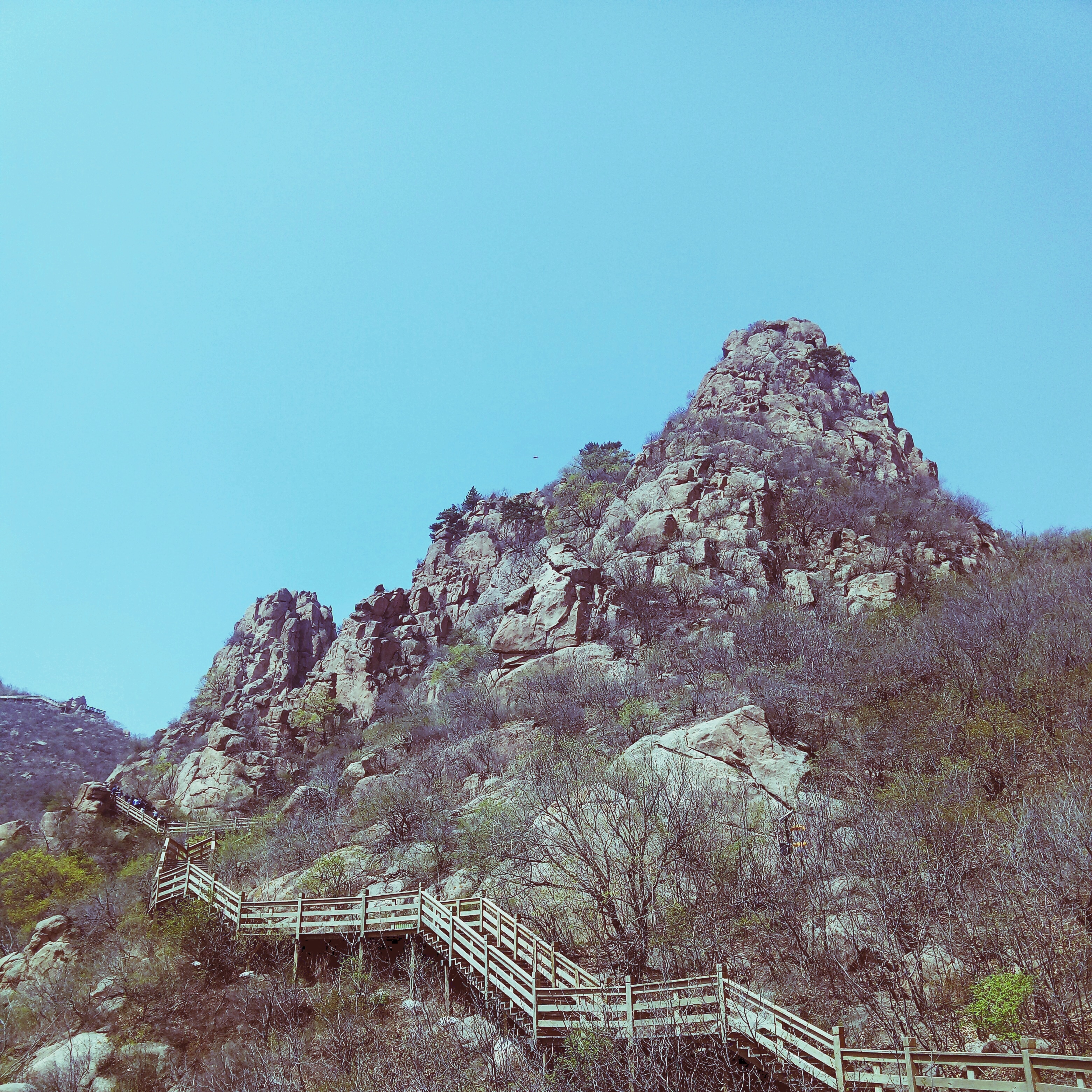 天海山藍一線天——遼寧北票大黑山