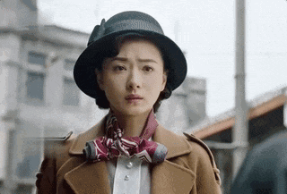 万茜|“姬圈扛把子”万茜泪崩：又A又飒的她，原来也有不为人知的一面