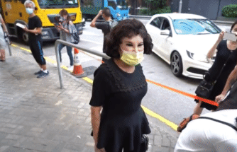 何鸿燊|何鸿燊设灵首日只让至亲告别，但被称为“殡仪之星”的她还是来了