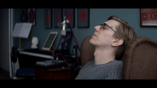 脑机接口|吊打上司，独占女神，马斯克说一年就将植入人脑的脑机接口有多神