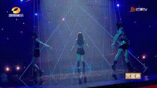 吴昕|吴昕罕见表露野心，欲向谢娜看齐，被曝止步《浪姐》四公太讽刺！