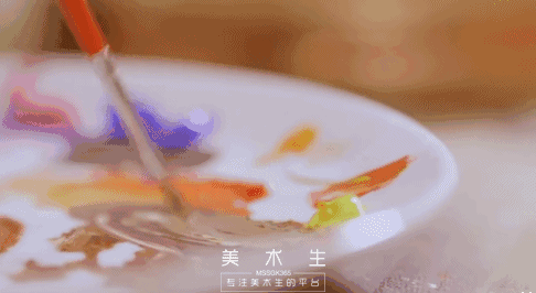 日本人|这个“变态”的日本人，画了12年的金鱼，把金鱼画活了