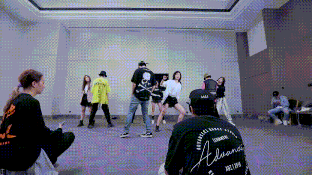 火箭少女101|活久见！这种“拉郎配”不怕粉丝嘛