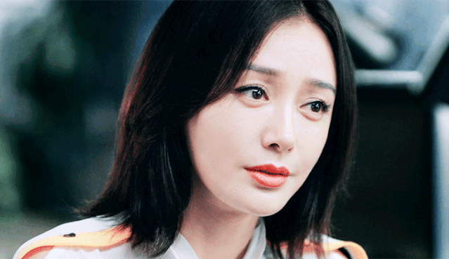 秦岚|过分美丽的秦岚，再一次用眼技征服了我！