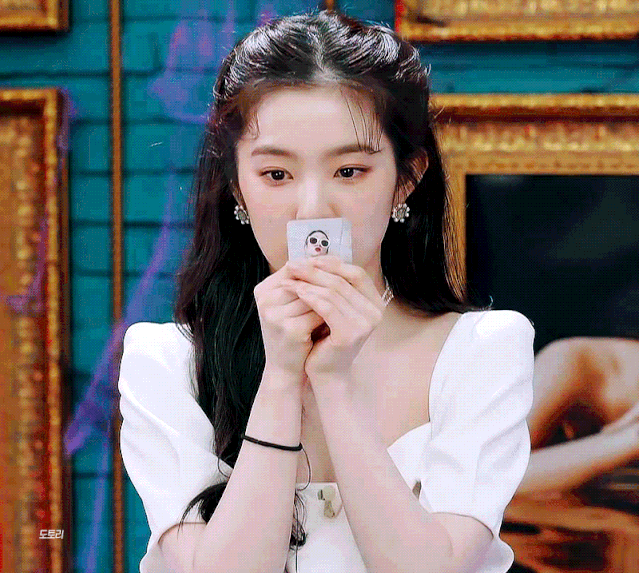 秦岚|过分美丽的秦岚，再一次用眼技征服了我！