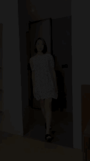 李亚男|王祖蓝玩盲搭挑战，穿女装比老婆还性感，李亚男挺孕肚四肢纤细