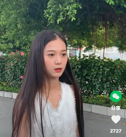 不过用张曼如的话来说,她明明可以靠颜值,却偏偏要靠实力.