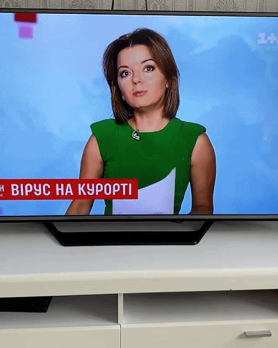 乌克兰美女|乌克兰美女主播门牙突然脱落，仍淡定继续播报，俄网民评论亮了