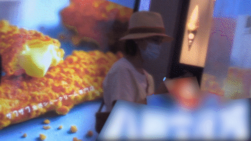 佟大为|佟大为12岁女儿近照曝光，身高和关悦一样高，颜值在线浓眉大眼