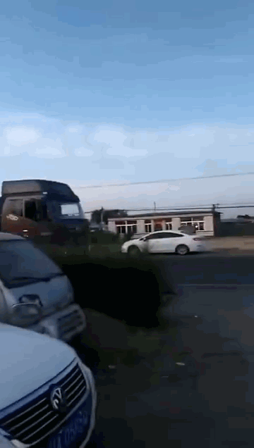 这位开 火车 的司机 火 了 本报报道关注度过亿 男主角说 一切从头再来 腾讯新闻
