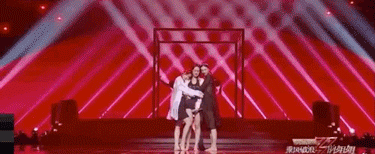 友谊|你看错姐姐了，我们乘风破浪从不靠撕：别再对女性友谊抱有偏见