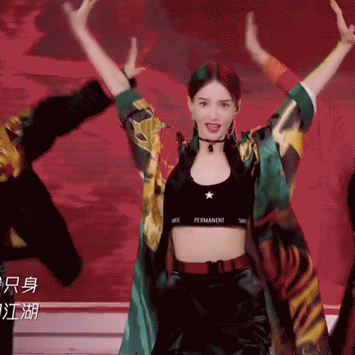 乘风破浪的姐姐们|因美出圈，拒绝炒作，回怼黑粉，这位“姐姐”有点猛！